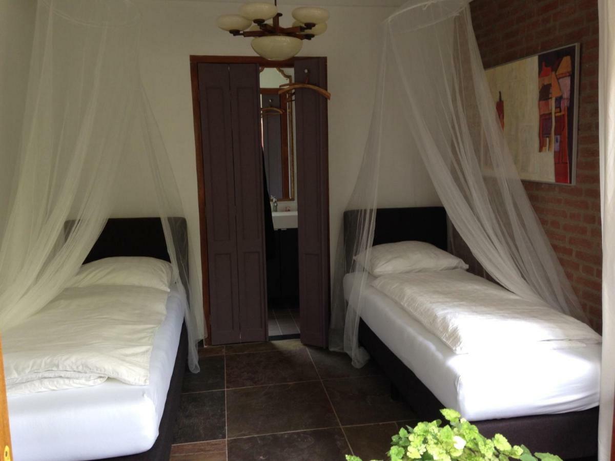 Bed and Breakfast Hofje7 Грусбек Экстерьер фото